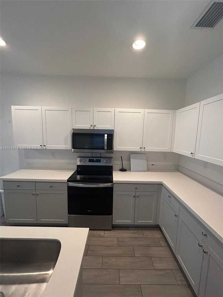 5541 Agostino Way #5541 - Photo 2 of 5
