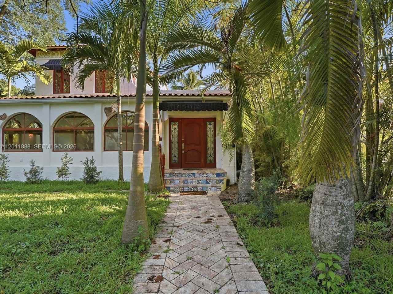 1137 Asturia Ave - Photo 2 of 50