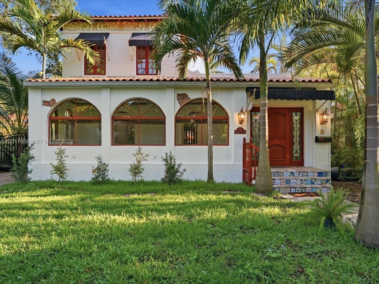 1137 Asturia Ave - Photo 6 of 50