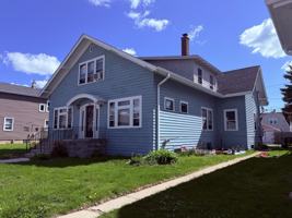 featured image of 1527 Hayes Ave #4