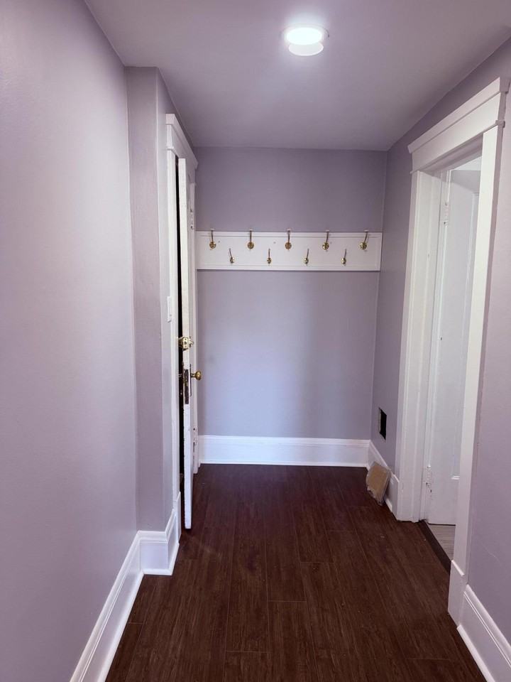 1527 Hayes Ave #4 - Photo 6 of 16