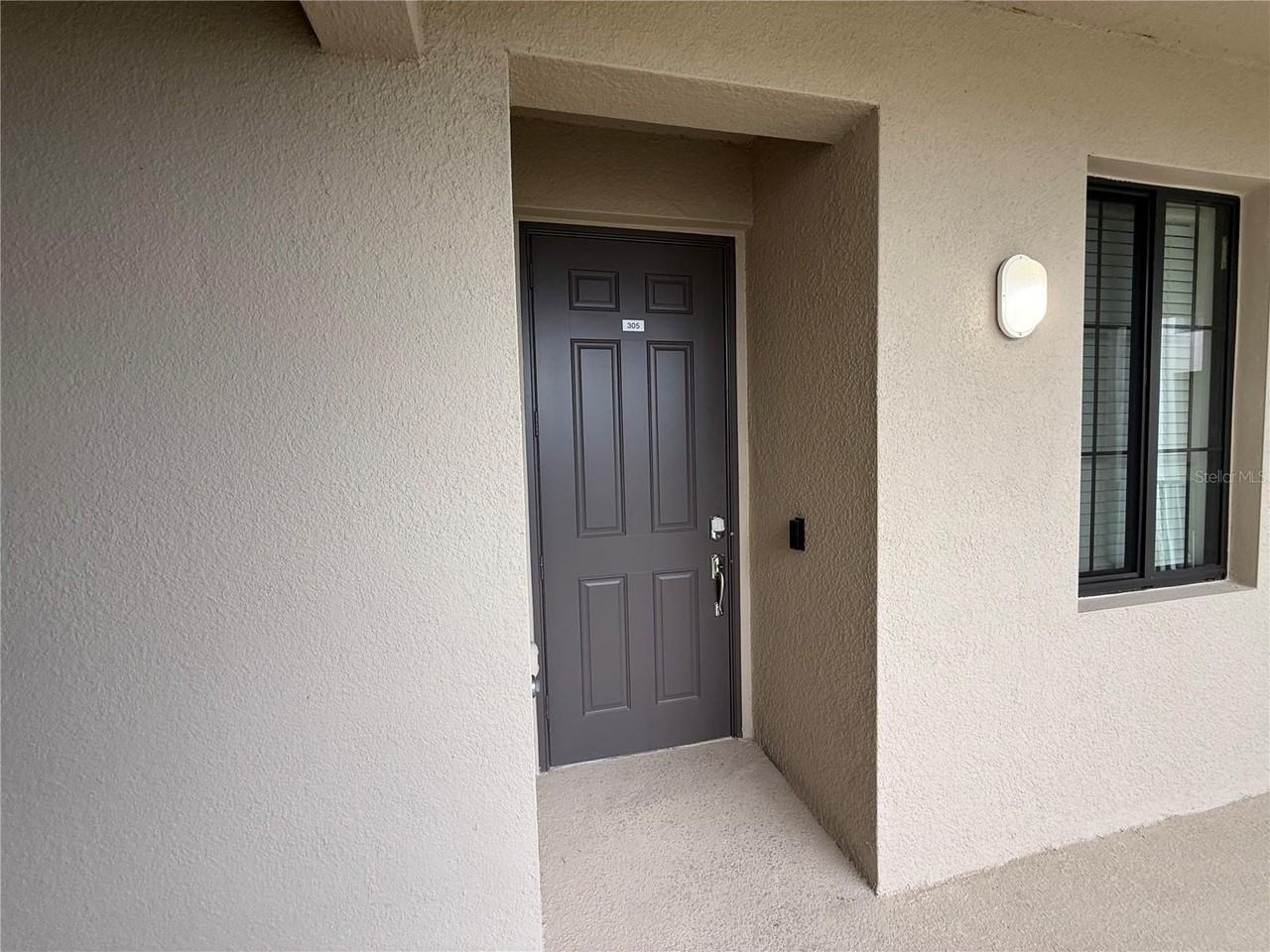 17810 Gawthrop Dr #305 - Photo 4 of 50