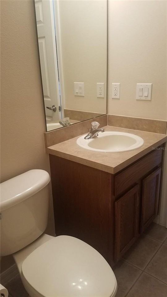 2146 Shaw Ln - Photo 7 of 9