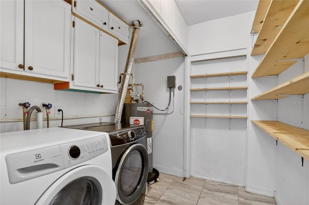 8071 Rhea Cir #B - Photo 5 of 23
