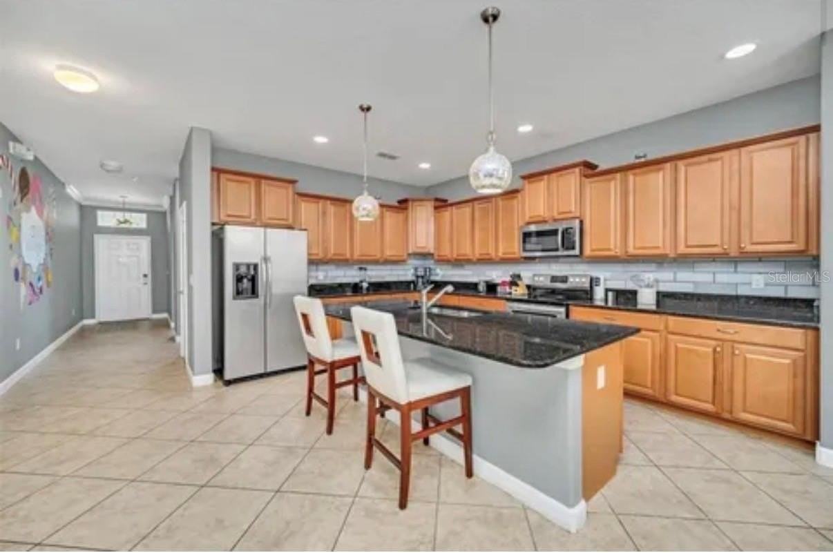 8854 Candy Palm Rd - Photo 7 of 40