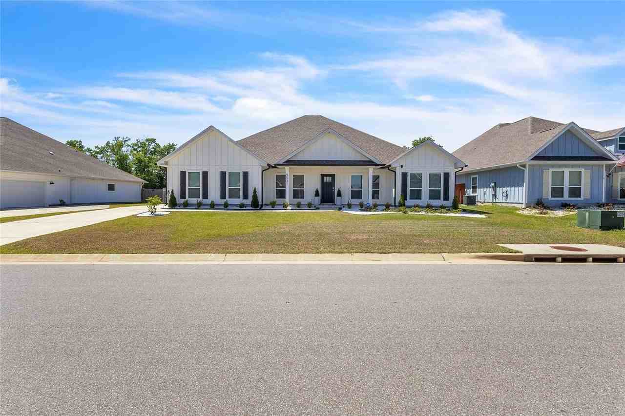 5531 Blake Ln - Photo 2 of 48