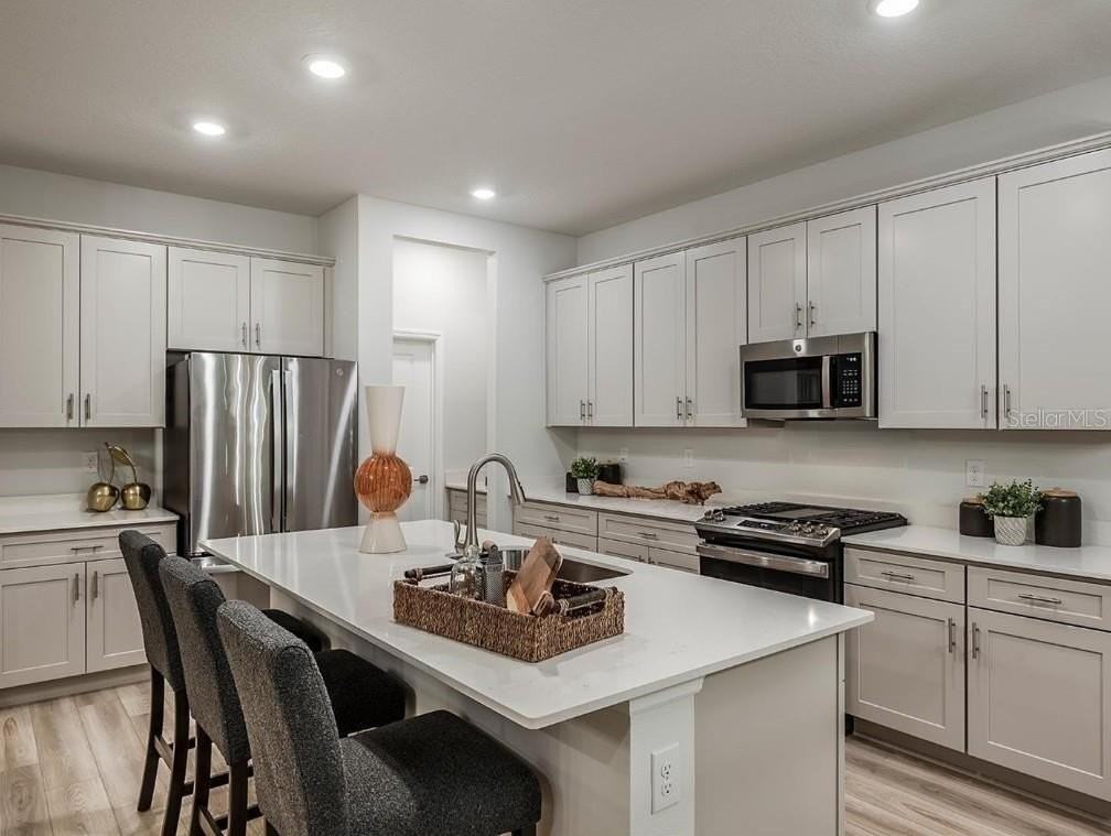 10009 Surrey Rose Dr - Photo 6 of 17