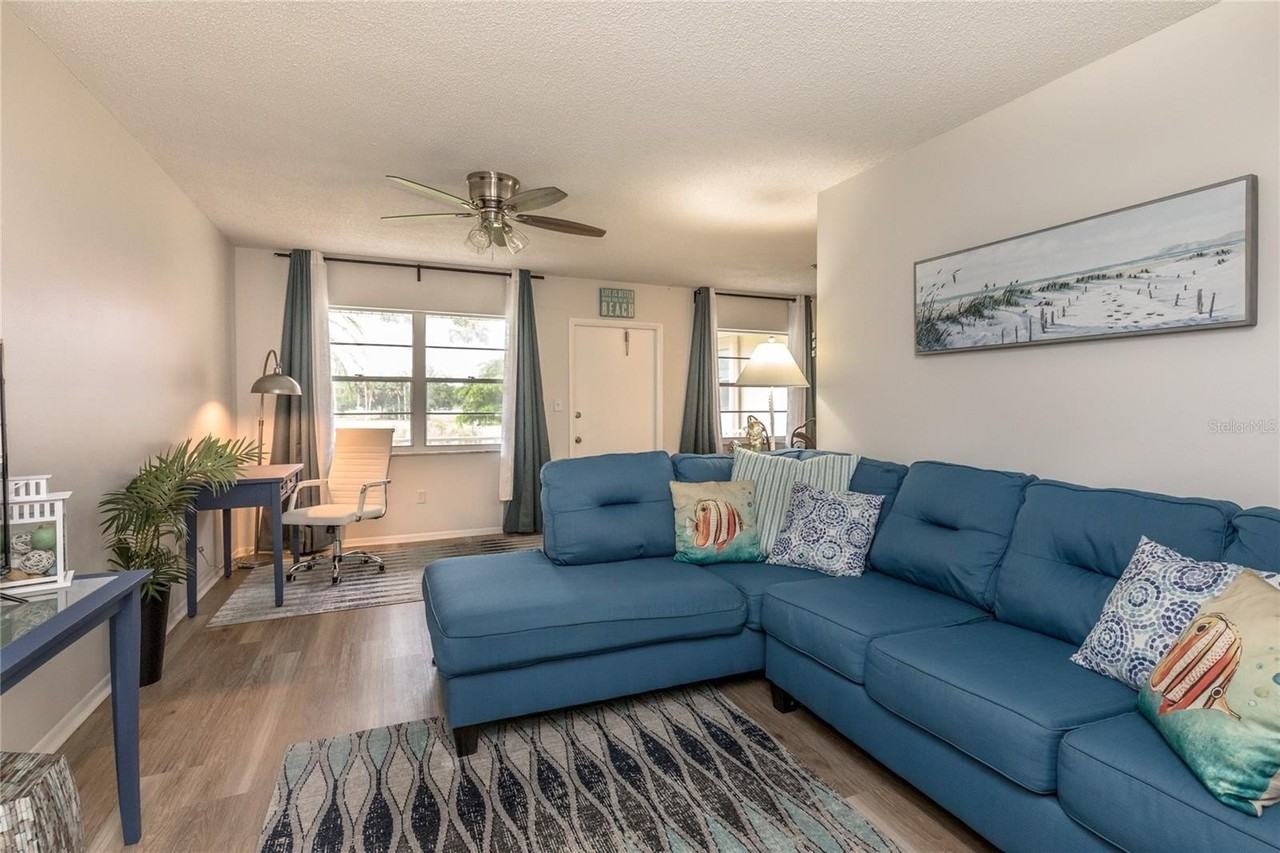 5 Vista Palm Ln #203 - Photo 2 of 28
