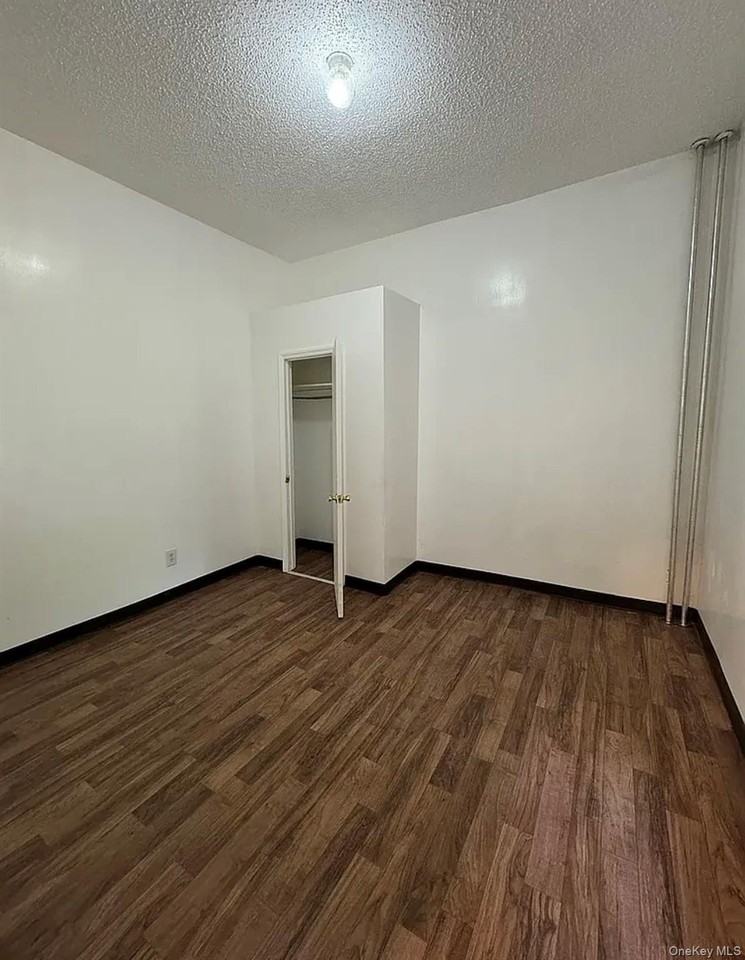 513 Chestnut St - Photo 6 of 7