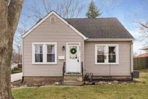 featured image of 927 Townsend St