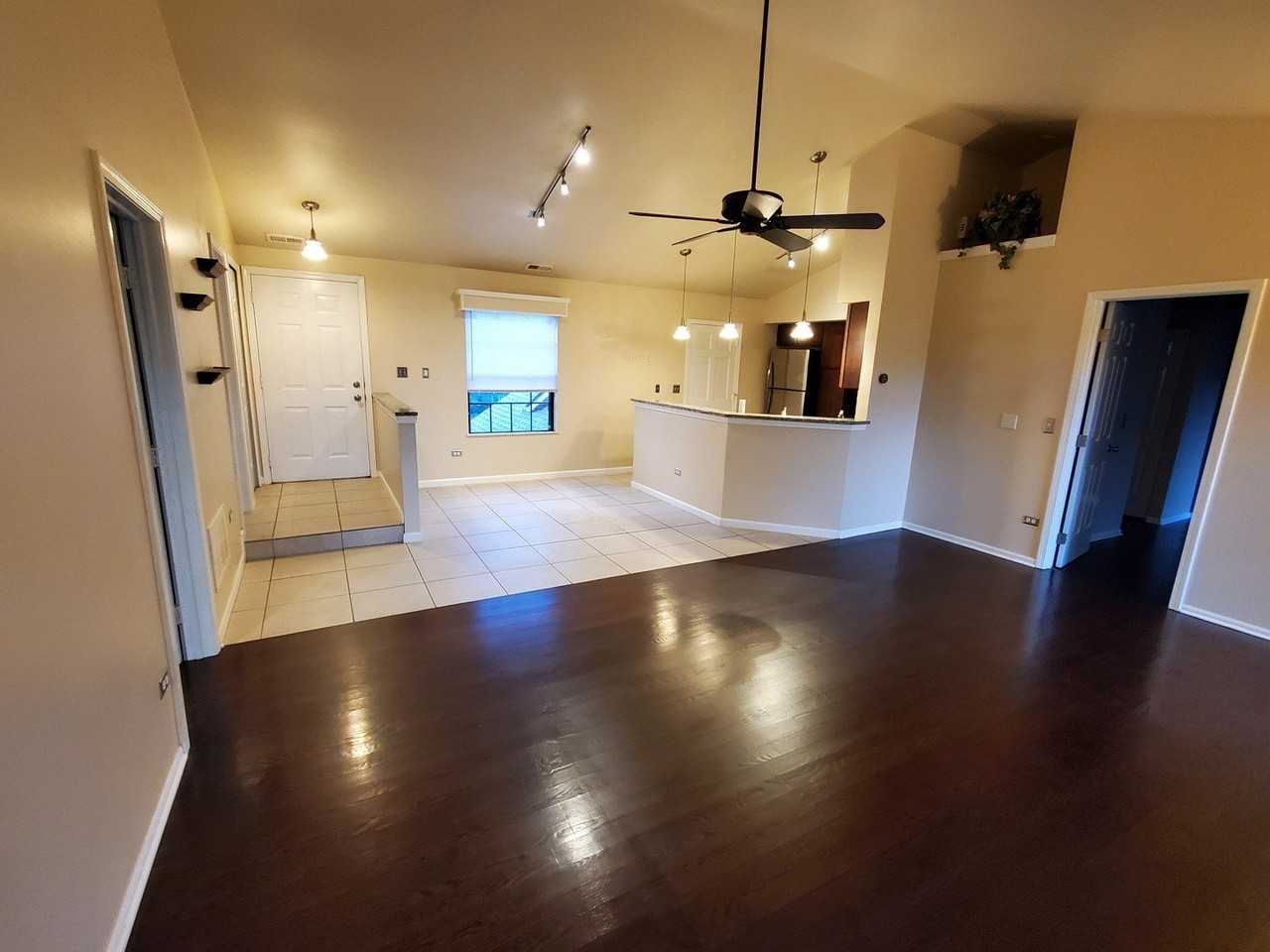 357 Bloomfield Ln #3 - Photo 3 of 15