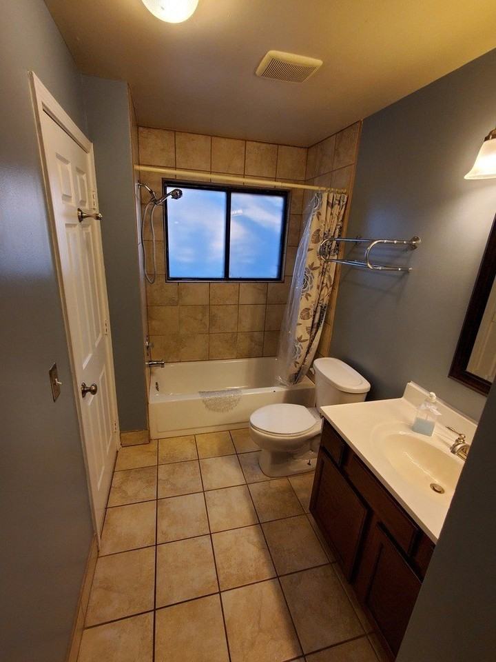 357 Bloomfield Ln #3 - Photo 4 of 15