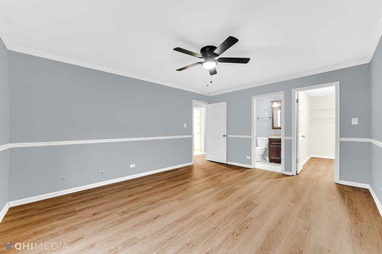 917 Knottingham Dr #1A - Photo 4 of 25