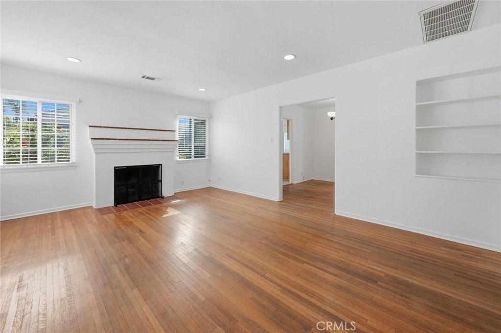 926 W Palm Ave - Photo 5 of 33