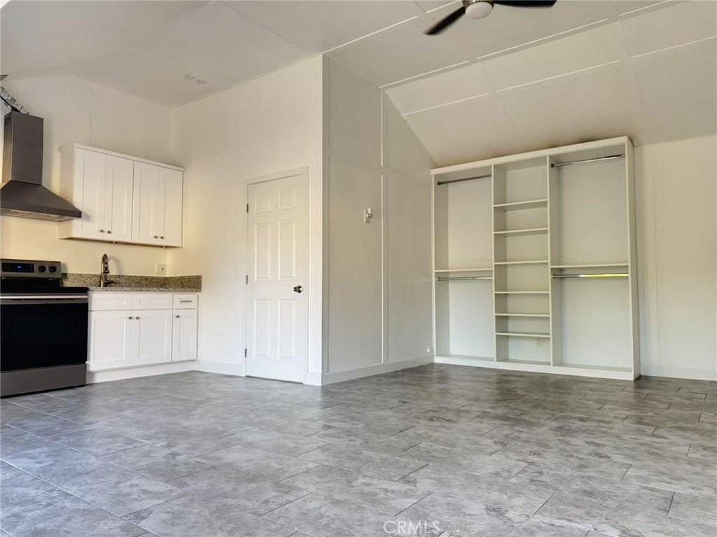 3233 3233 #ADU E Cameron Avenue - Photo 4 of 11