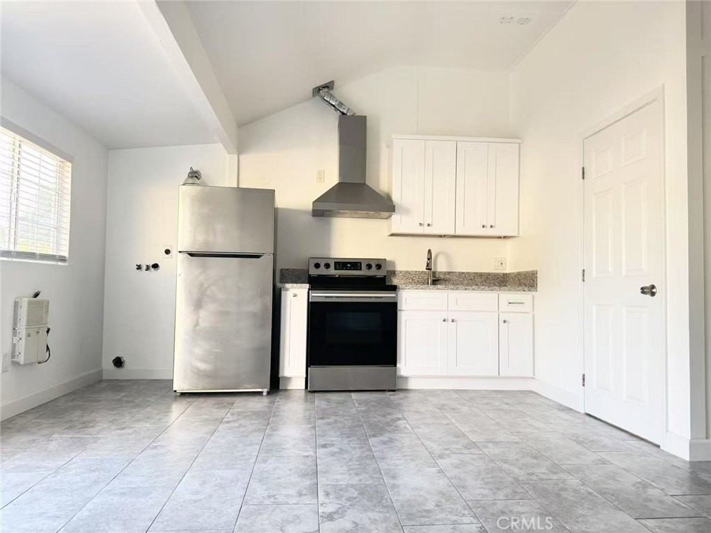 3233 3233 #ADU E Cameron Avenue - Photo 7 of 11