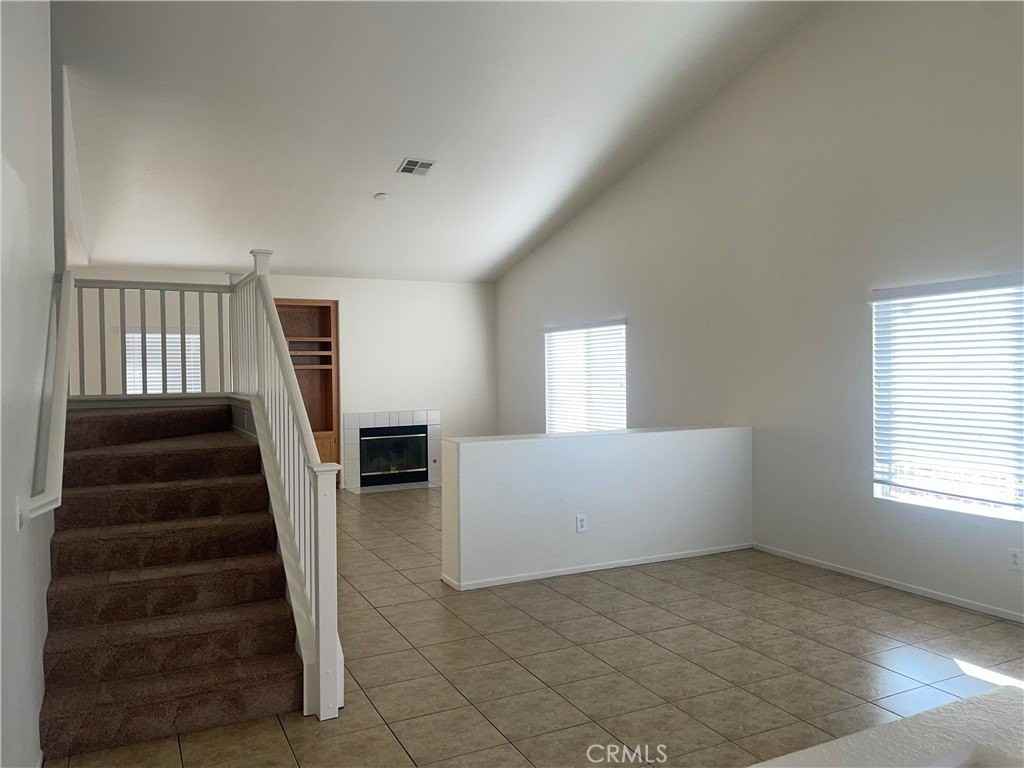 13533 Princeton Dr - Photo 4 of 18