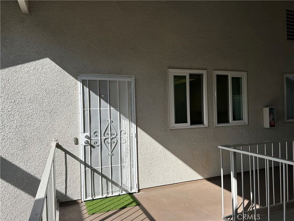 748 Avenida Majorca #N - Photo 3 of 25