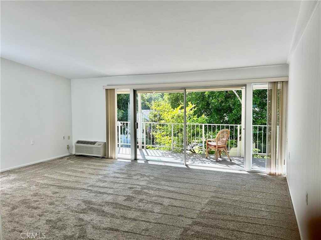 748 Avenida Majorca #N - Photo 4 of 25