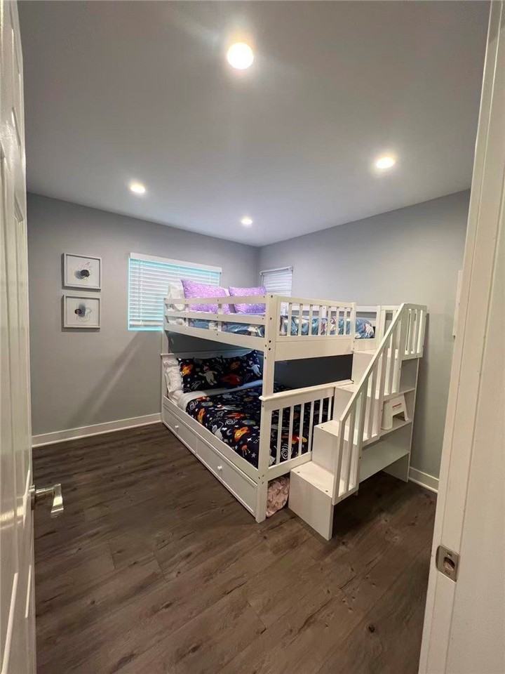 213 Steely - Photo 5 of 8