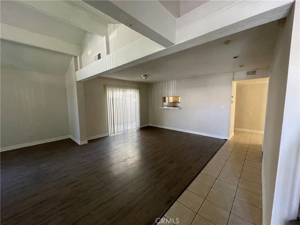 1408 Huntington St - Photo 4 of 21