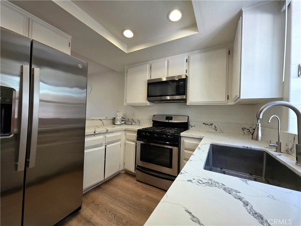 3845 Farquhar Ave - Photo 6 of 27