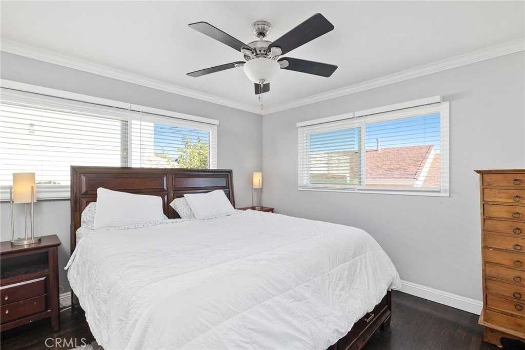 1812 W Santa Cruz St - Photo 4 of 21