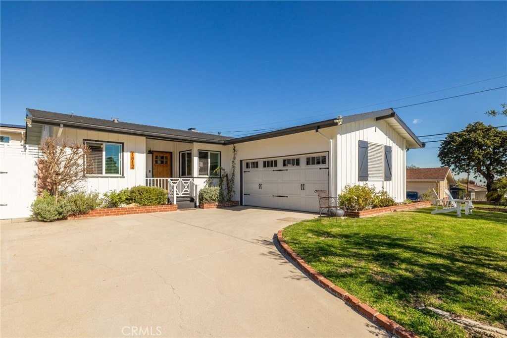 1812 W Santa Cruz St - Photo 7 of 21
