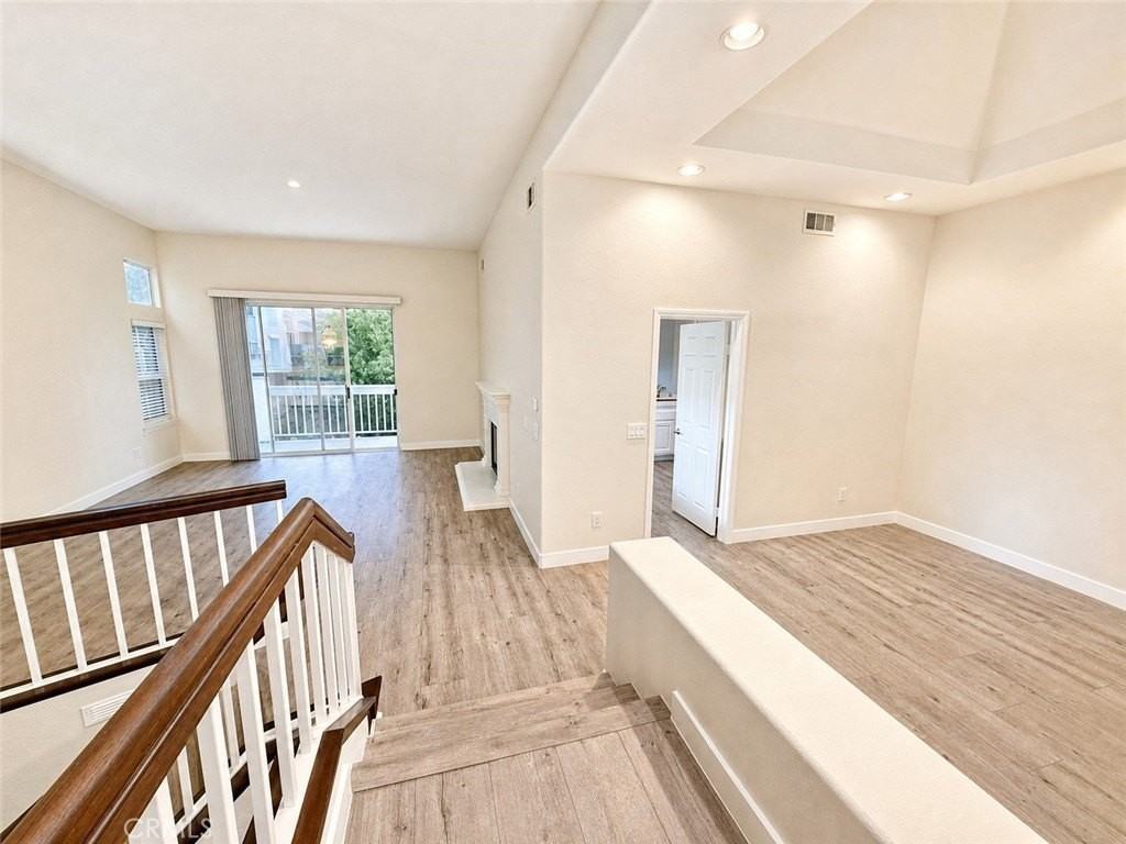 24422 Hampton Dr #A - Photo 4 of 18