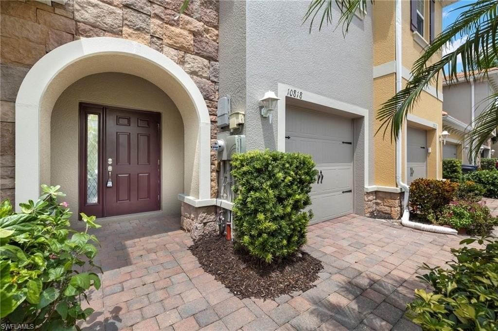 10818 Alvara Way - Photo 2 of 26
