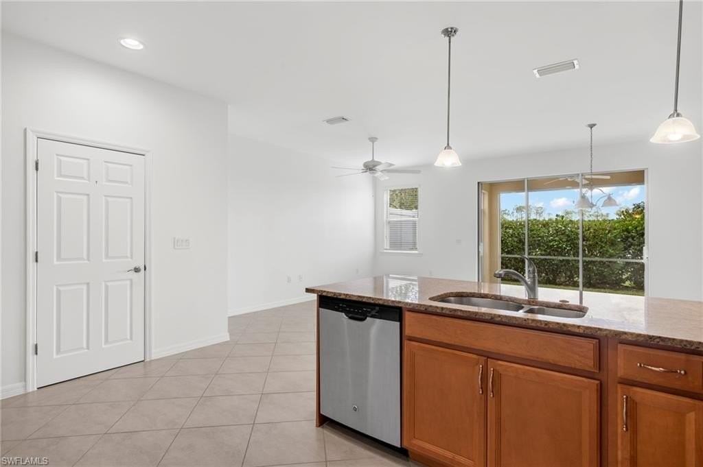 10818 Alvara Way - Photo 6 of 26