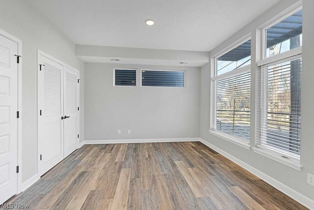 3601 Bailey Ave - Photo 4 of 22