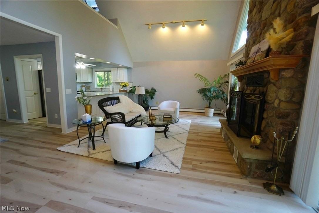 14543 Ensign Rd - Photo 6 of 32