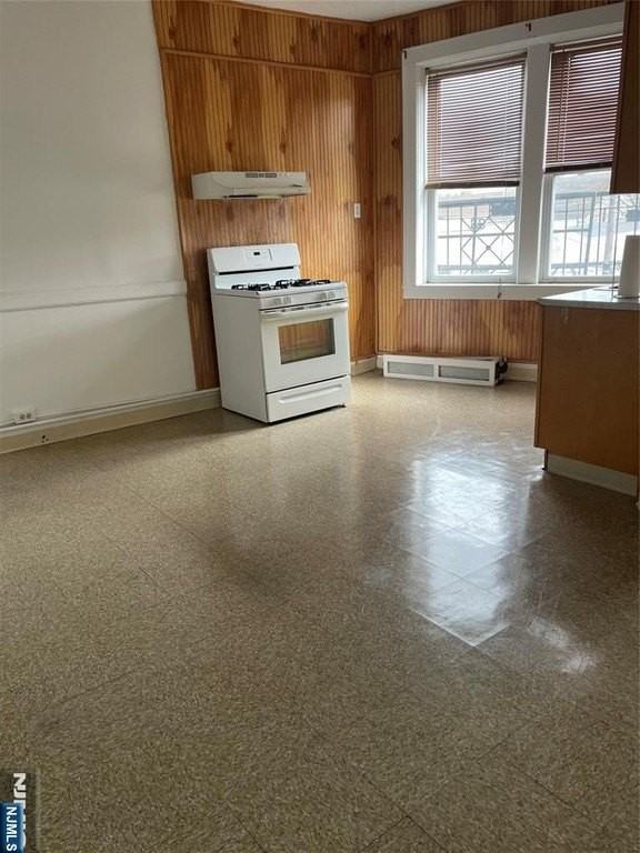 430 Lexington Ave - Photo 3 of 9