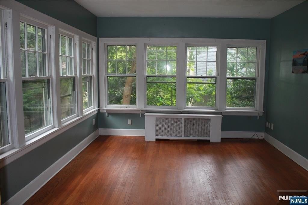 25 N Monroe St - Photo 6 of 24