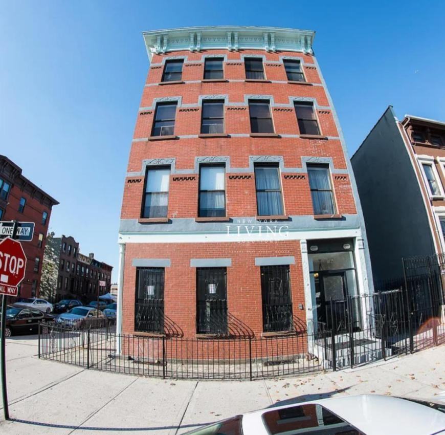 184 Stuyvesant Ave