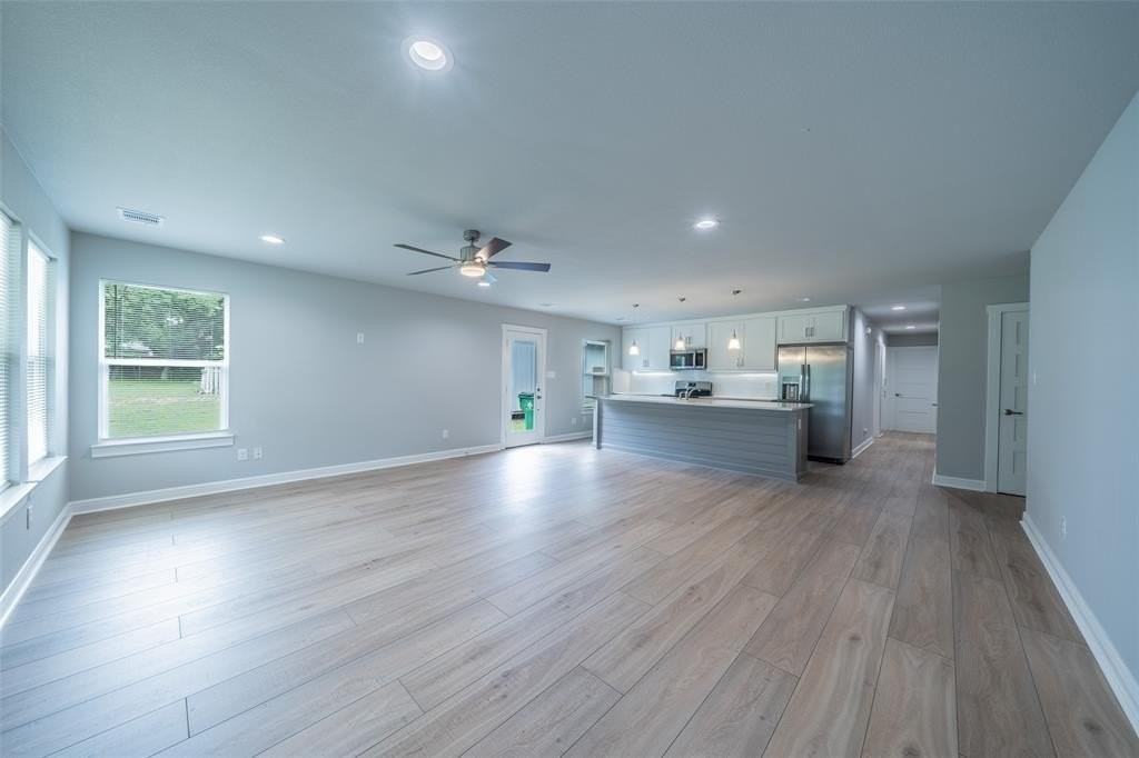 224 Patrick St - Photo 3 of 23