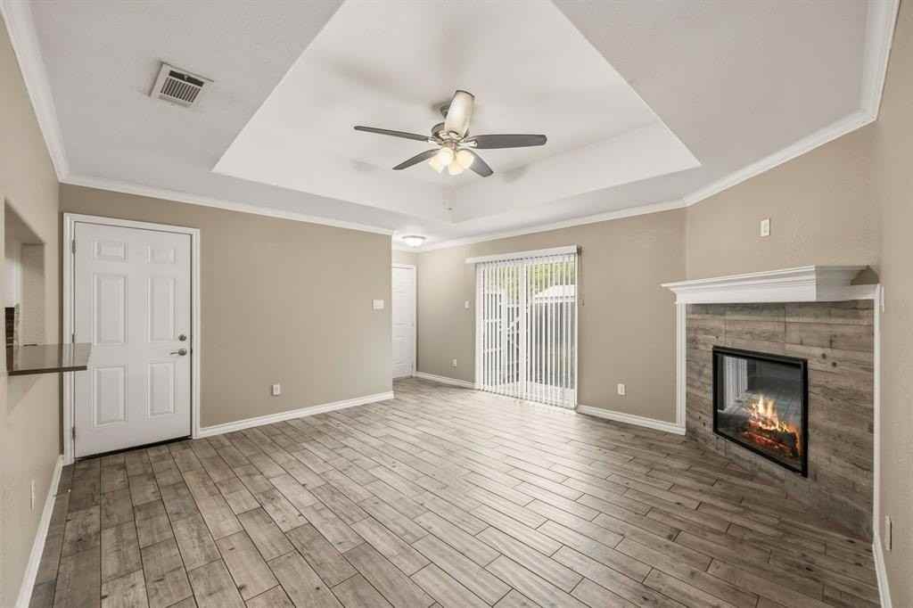 521 Gilcrease - Photo 2 of 15