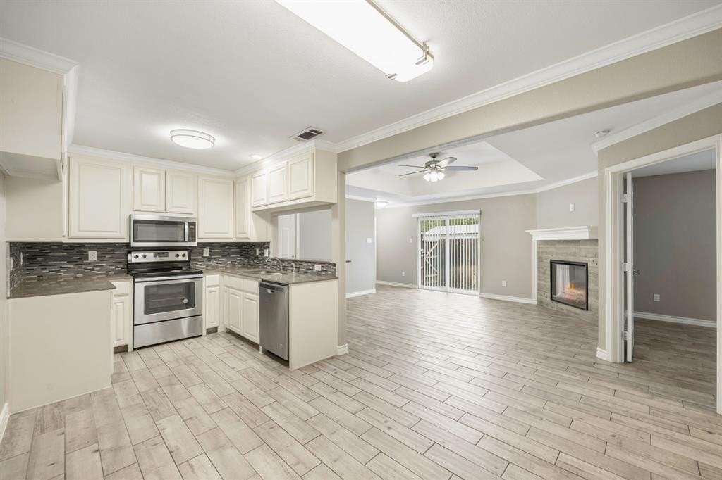 521 Gilcrease - Photo 6 of 15