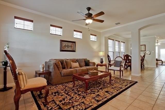 5409 Buckland Dr - Photo 4 of 22