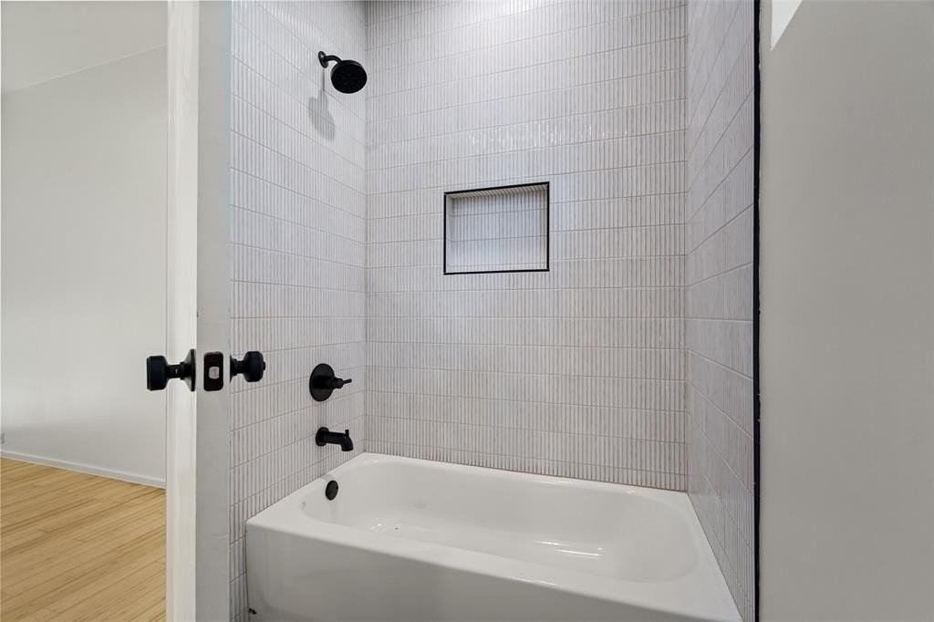 4230 Munger Ave #A - Photo 7 of 26