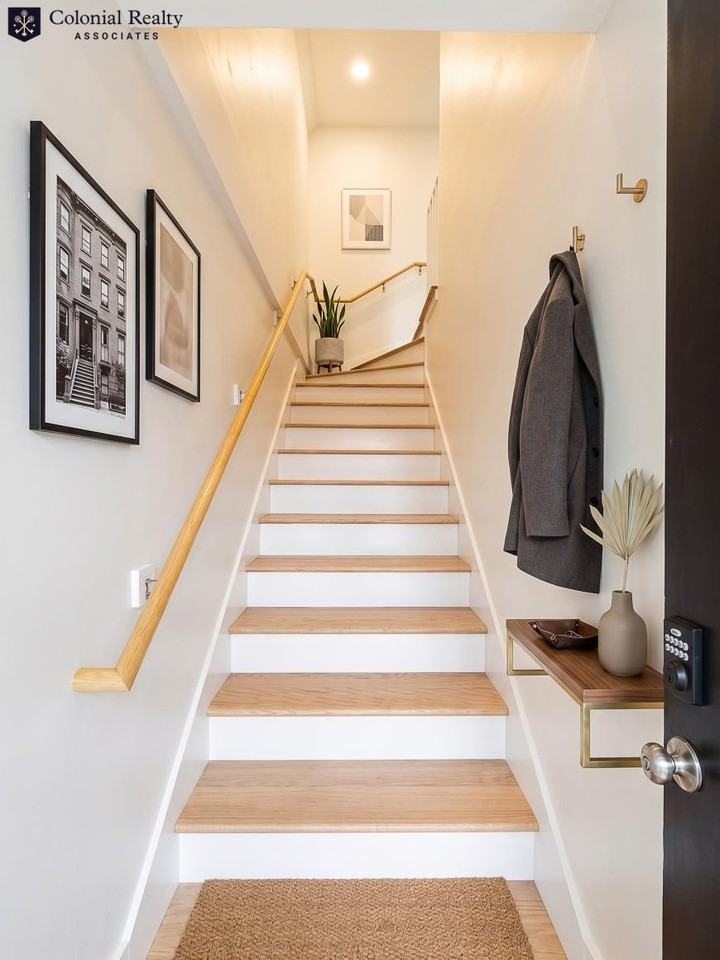 69 Elm St - Photo 5 of 10