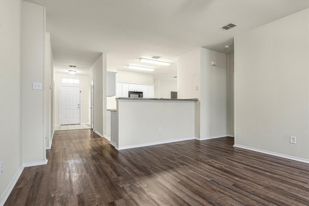 9612 Anns Way - Photo 7 of 27