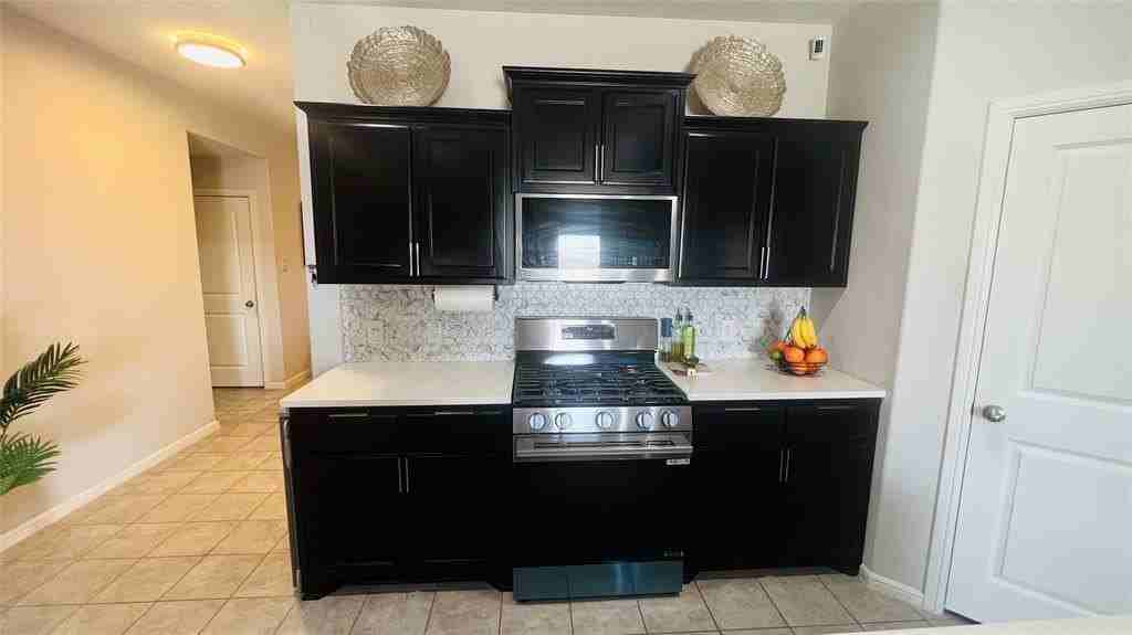 16729 Milwaukee St - Photo 6 of 23