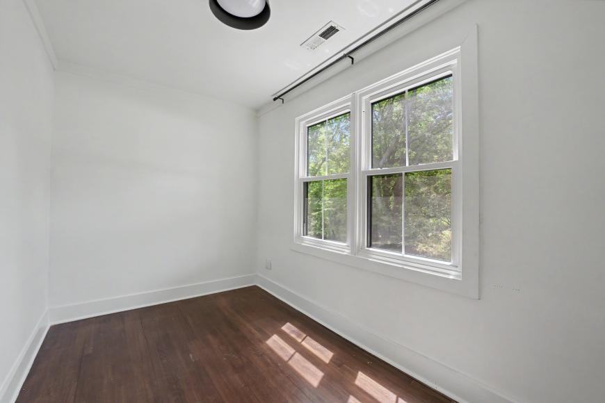 2352 Second Ave - Photo 7 of 10