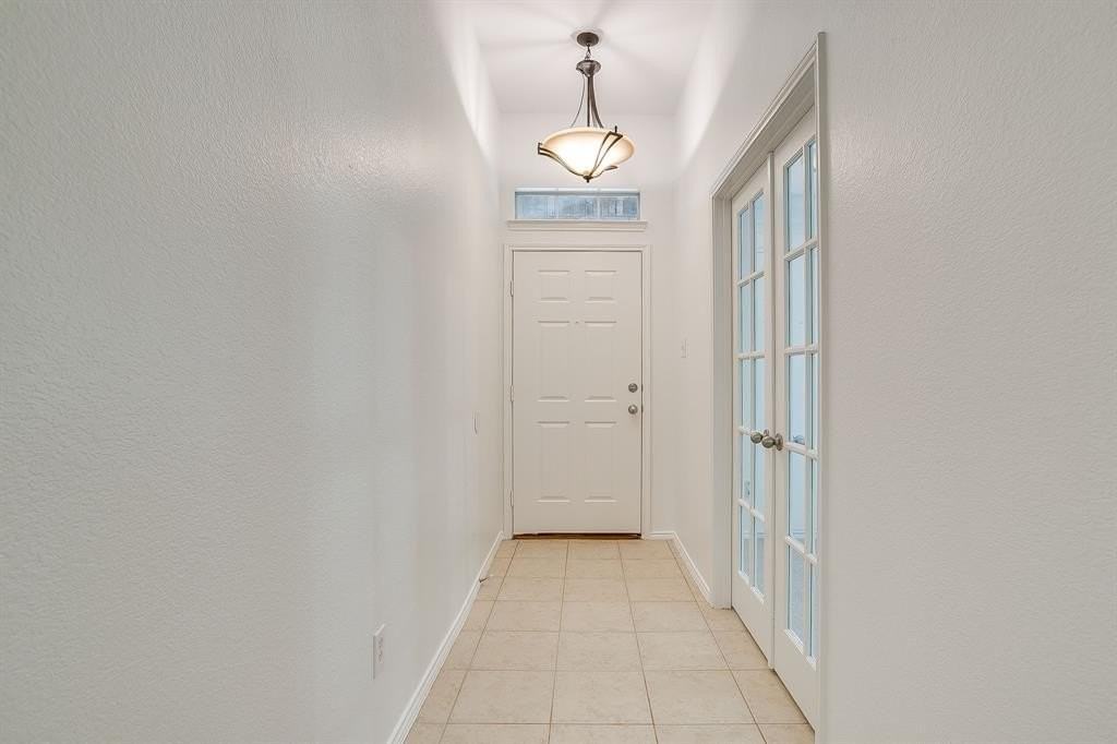 15712 Landing Creek Ln - Photo 4 of 20