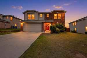 featured image of 2435 Castle Pines Dr