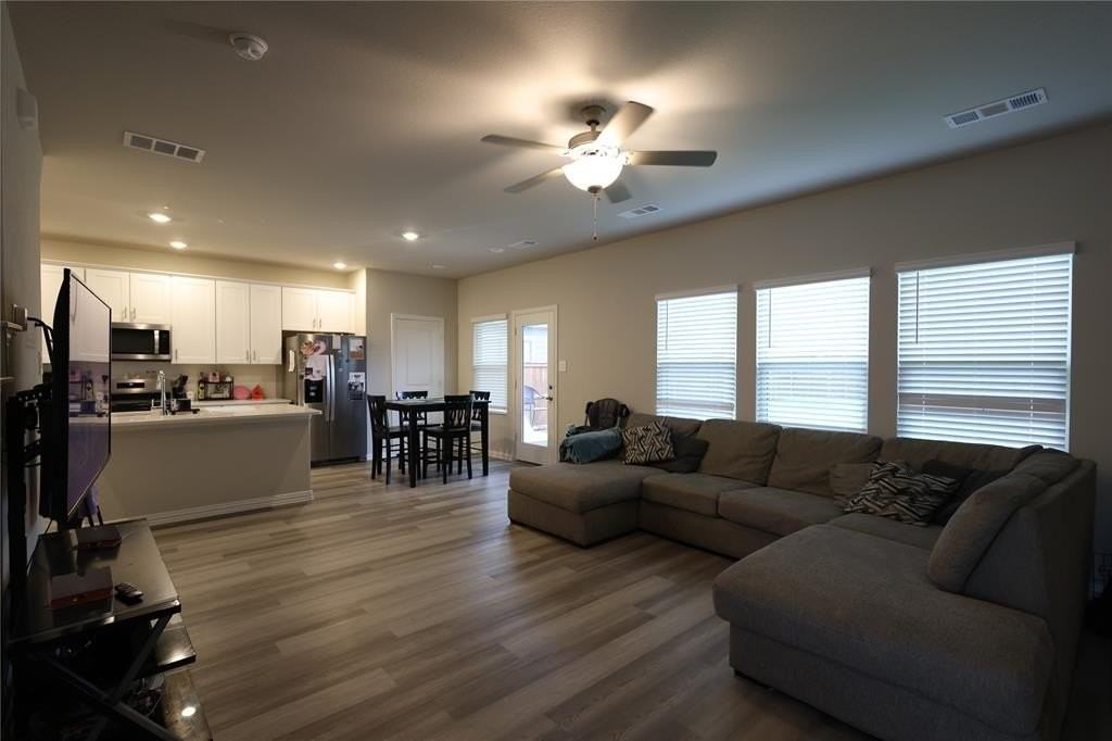 3815 Cisco Dr - Photo 3 of 22