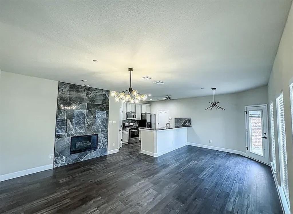 6712 Pistoia Dr - Photo 6 of 38