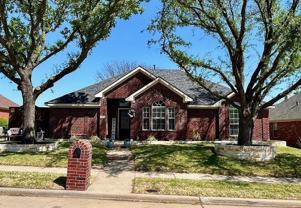 7928 Hazeltine Dr - Photo 1 of 1